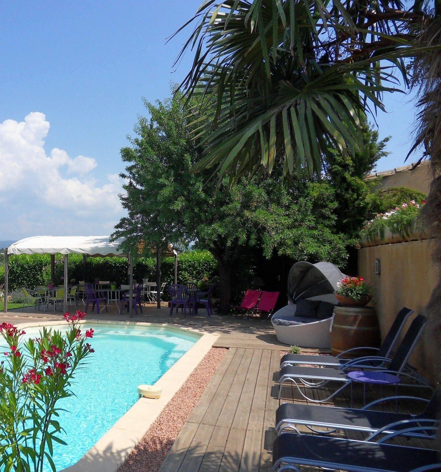 Le Jardin D'Ivana B&B Avec Piscine Chauffee Oppede Exterior photo